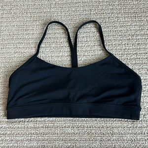 Lululemon Flow Y Nulu bra
